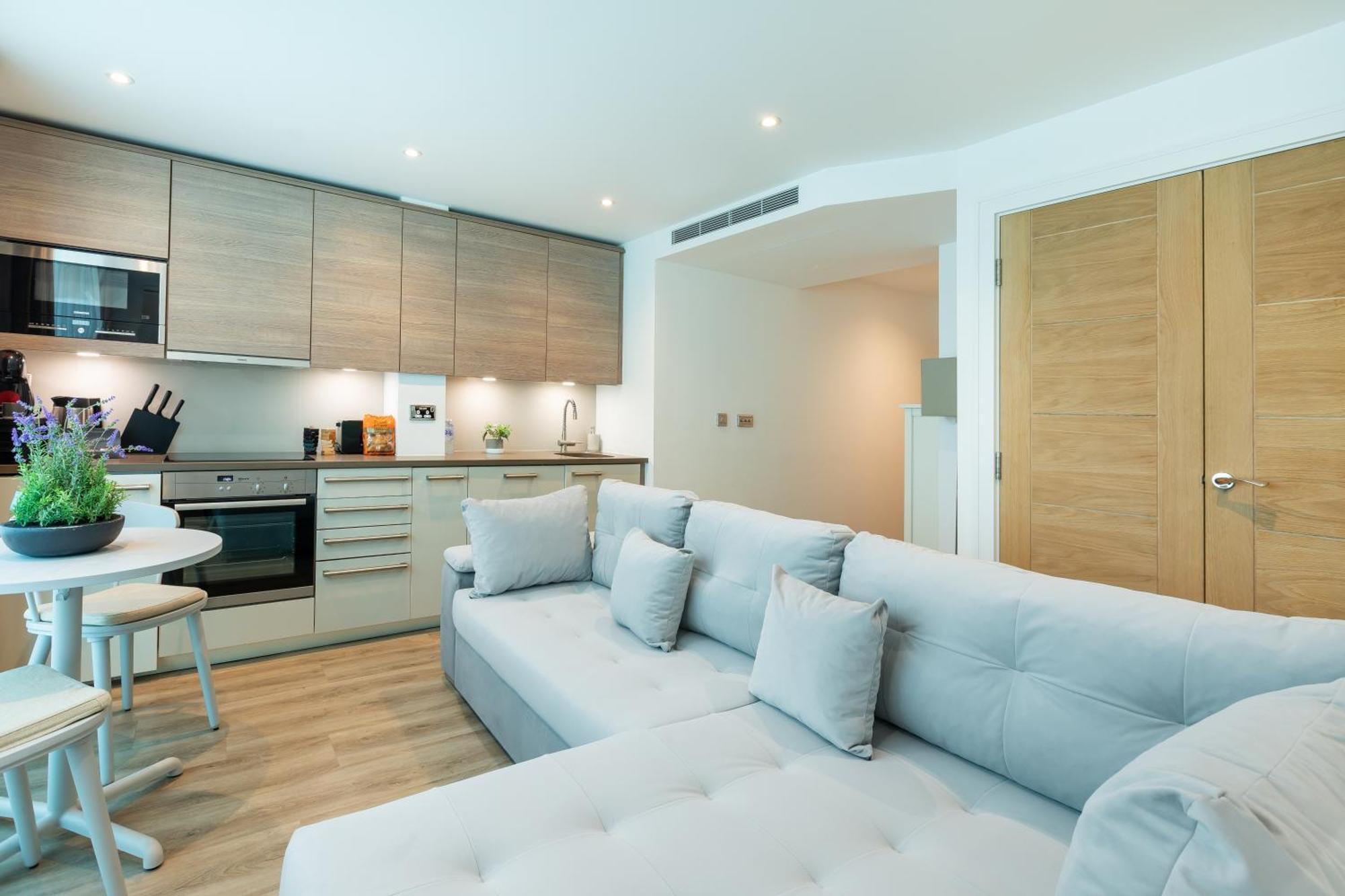 Vauxhall Luxury Manhattan 런던 외부 사진